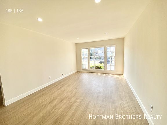 2nd image of 9649 W Olympic Blvd #15A