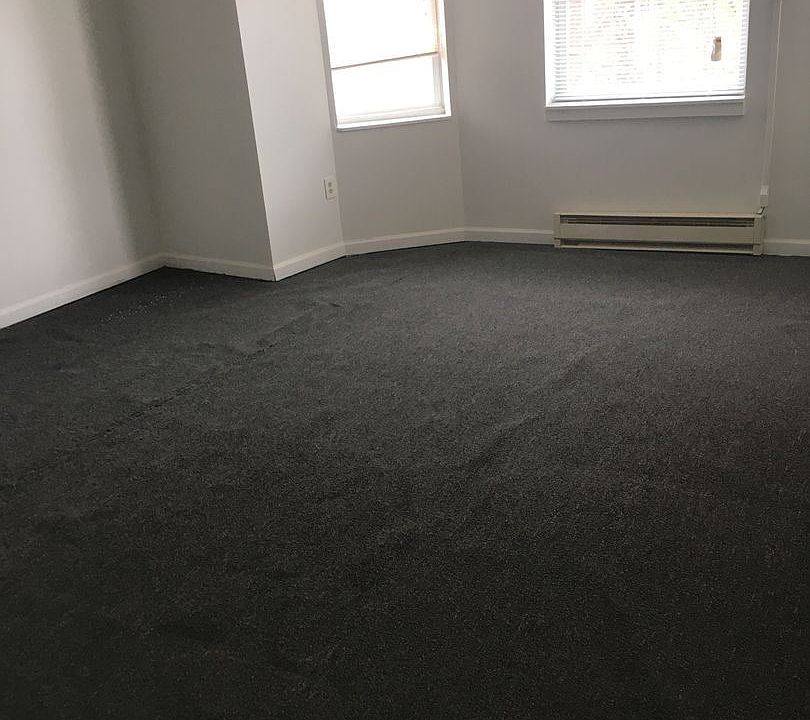 2nd image of 1711 W Tioga St APT 2F