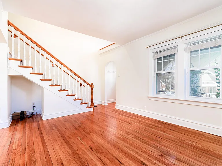 516 Goethe Ave — Photo 16