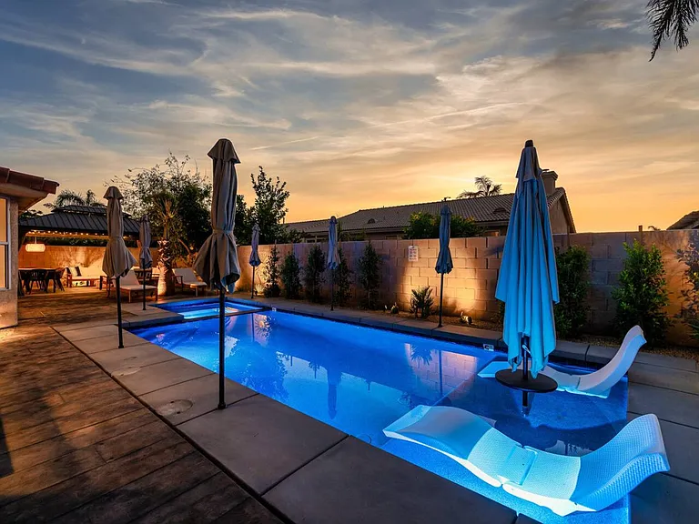 Buckskin Cir — Photo 1