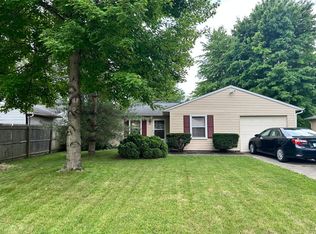 149 Schaefer Dr, Hope, IN 47246
