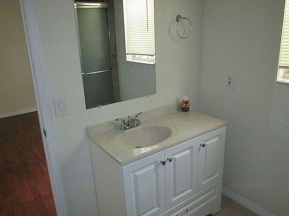 4th image of 5287 Images Cir APT 202