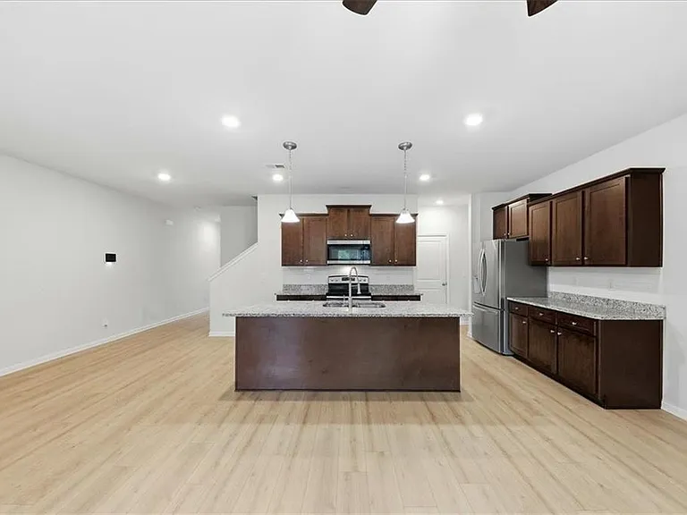 4526 Fillmore Trl SW — Photo 5