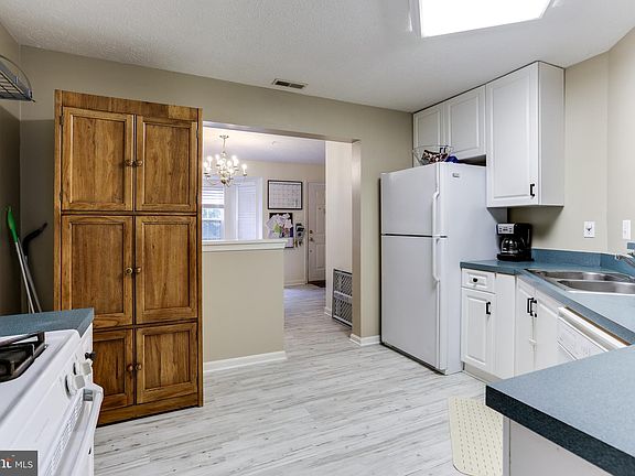4th image of 1435 Falcon Nest Ct