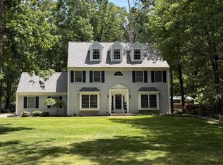 81 Flyatt Rd, Shamong, NJ 08088