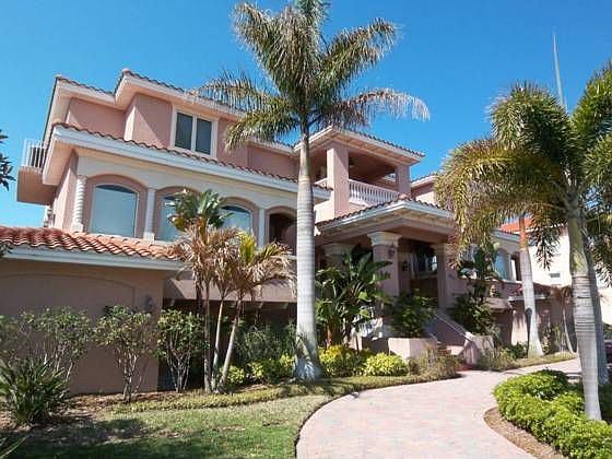 1st image of 5917 Bayview Cir S