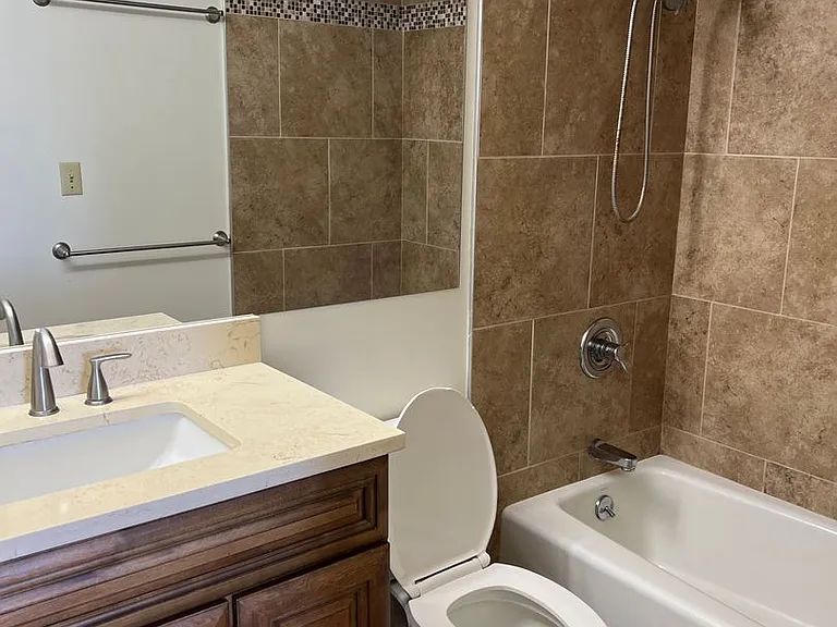 2333 Kapiolani Blvd #1804 — Photo 10