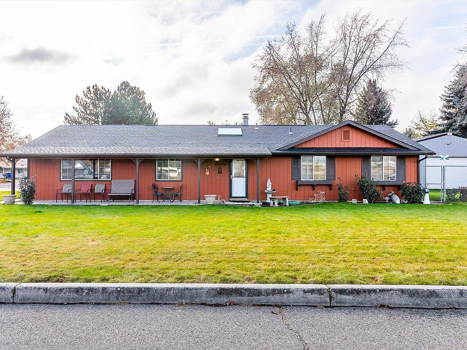 1st image of 21004 E Queen Ave