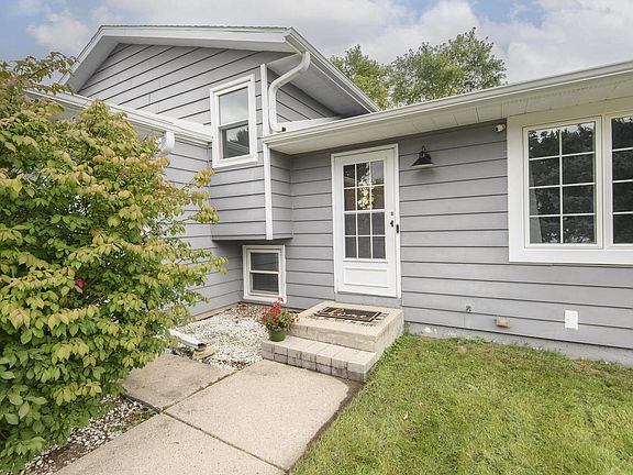 2nd image of 929 Howard STREET