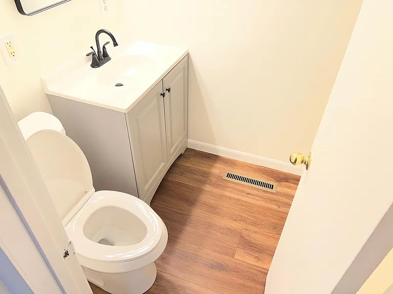 1450 Blaine Dr — Photo 10