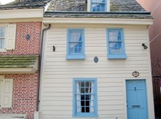 418 Bainbridge St, Philadelphia, PA 19147