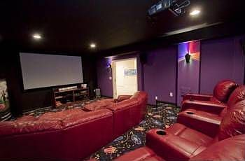 3rd image of 8290 Wildflower Dr