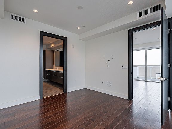 5th image of 4422 N 75th St #7007