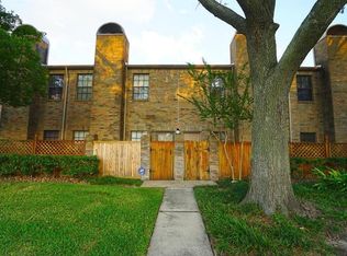9850 Pagewood Ln APT 104, Houston, TX 77042