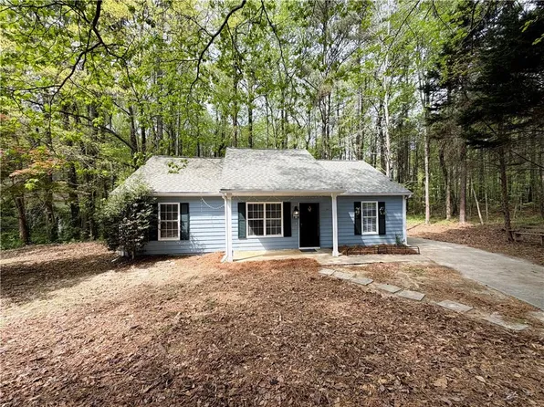 122 Oriole Dr, Jonesboro, GA 30238