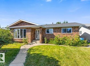 13516 81st St NW, Edmonton, AB T5C 1N9