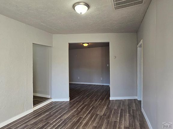 5th image of 410 S 3rd St