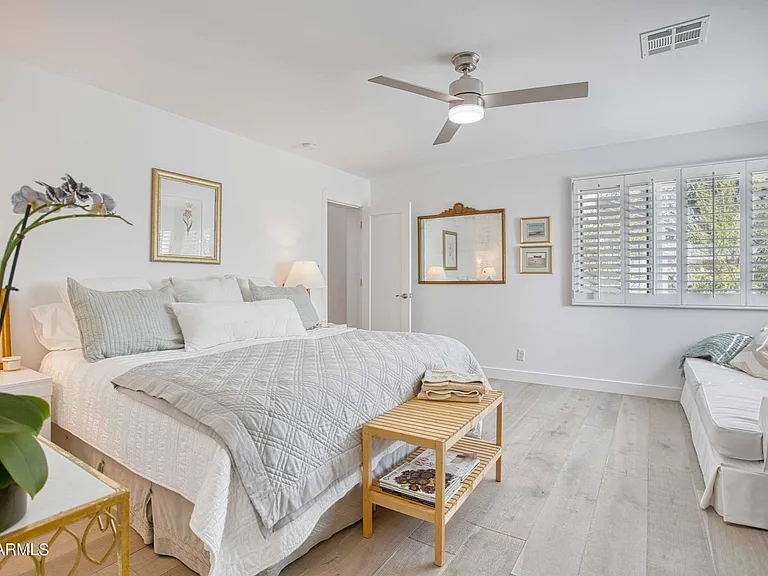 3230 E Colter St — Photo 14