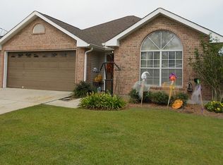 208 Avenue M, Belle Chasse, LA 70037