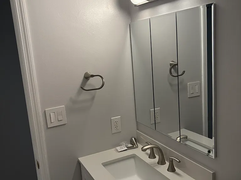 2807 Addison Rd — Photo 11