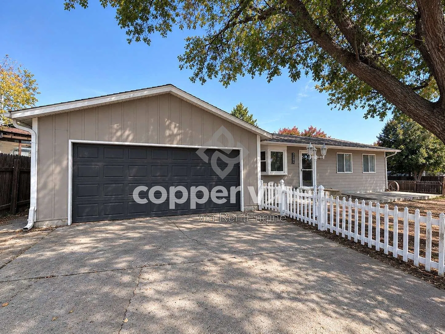 4 bed, 2.5 bath, 2376 sqft, $3,125 — Photo 1
