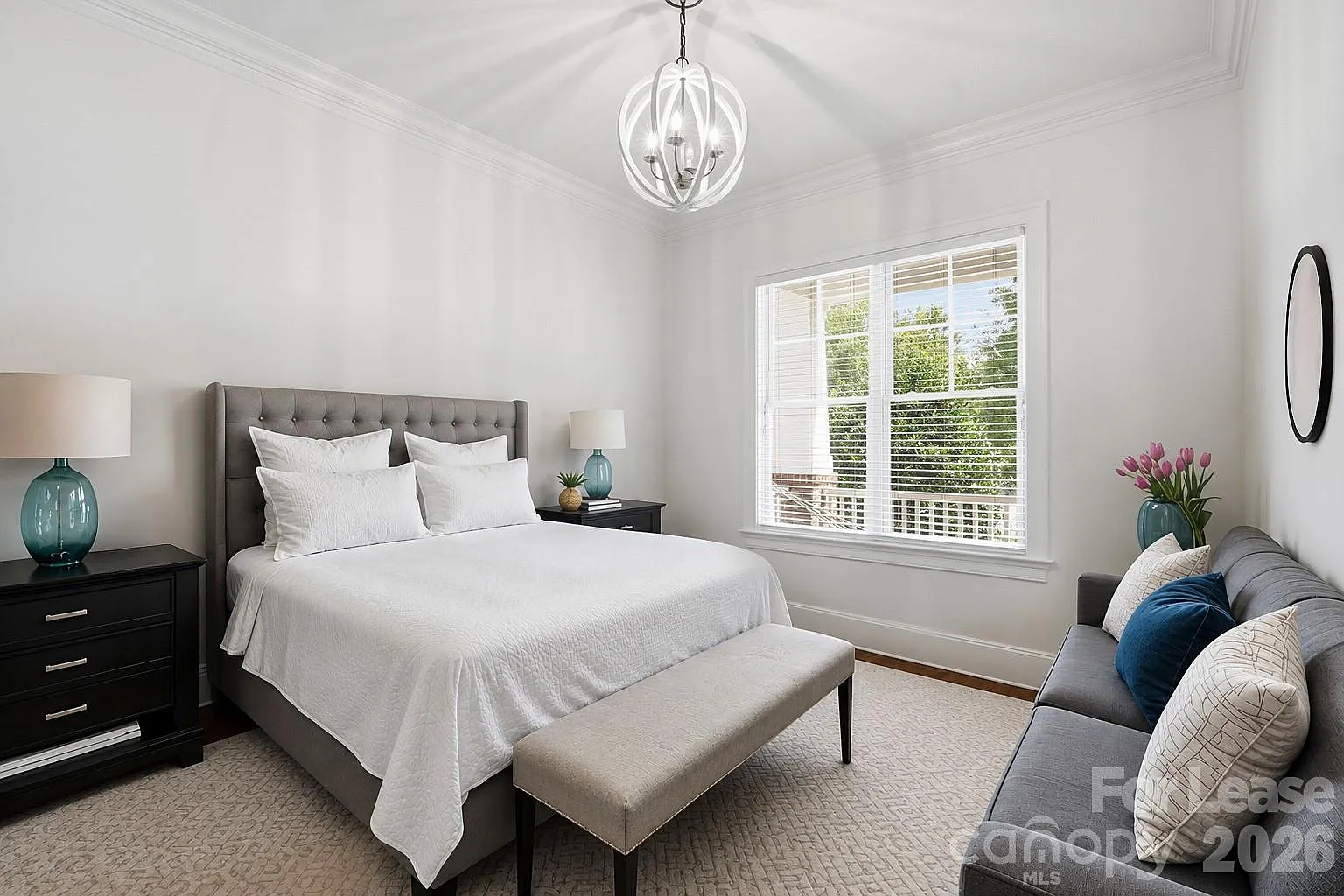 5 bed, 3006 sqft, $7,400 — Photo 4
