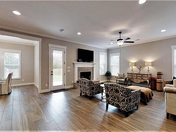 3rd image of 3078 W Embers Ct