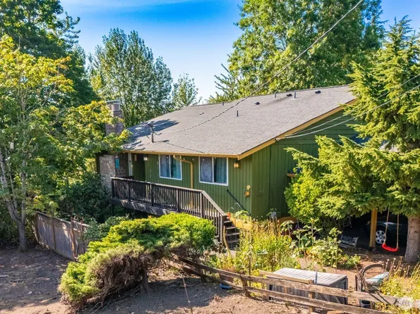 14001 35th Avenue NE, Seattle, WA 98125