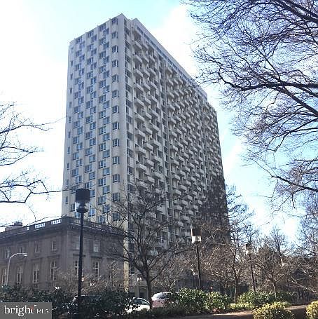 1st image of 604-36 S Washington Sq #1610