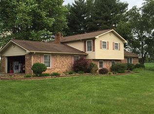 11943 New Bowling Green Rd, Smiths Grove, KY 42171