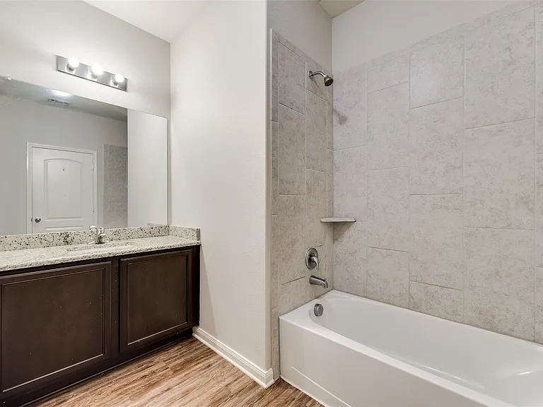 1503 Hill Top Ct — Photo 26