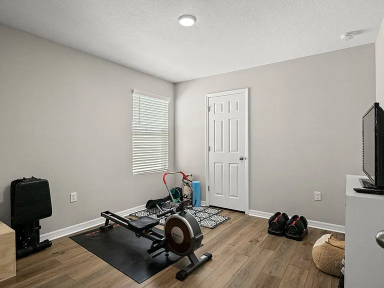 7580 Freesia Trce — Photo 24