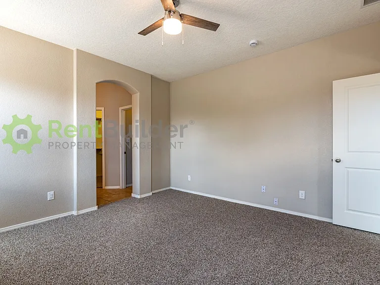 6936 Tombstone Rd NW — Photo 12