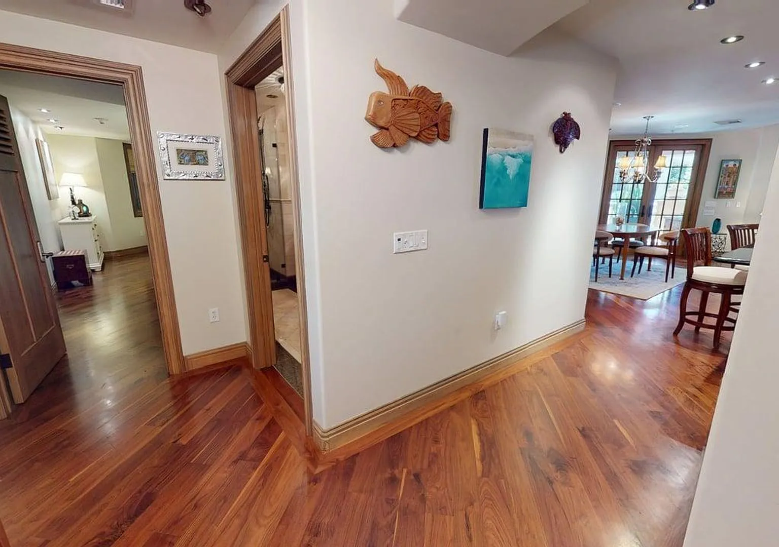 Luxury Coronado Condo in Regatta Bay — Photo 3