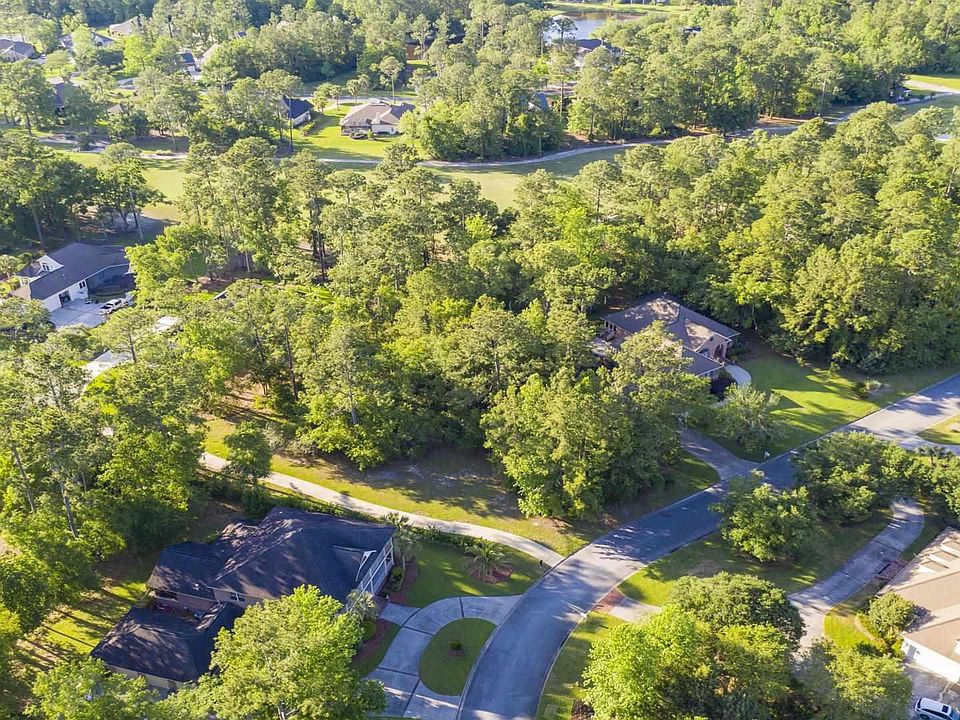 2nd image of 1081 Greenwillow Dr #230