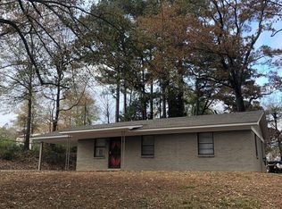 801 S Hilldale Dr, New Albany, MS 38652