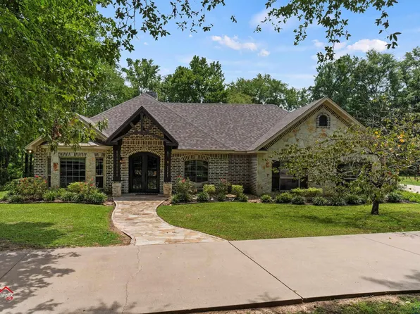 1269 County Road 207, Carthage, TX 75633