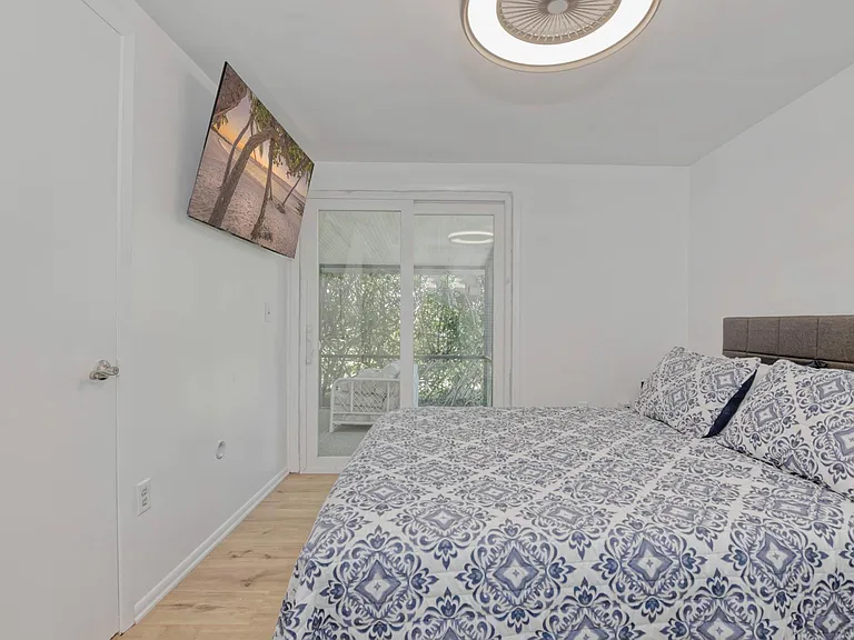 3217 Restful Ln — Photo 10