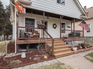 1758 W 16th St, Davenport, IA