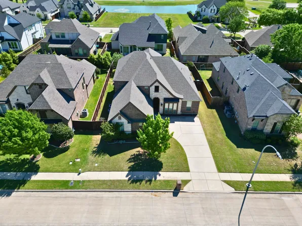 1004 Merion Dr, Burleson, TX 76028