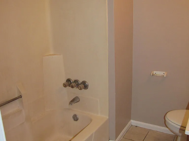 214 W Collins Ct #214.5 — Photo 9