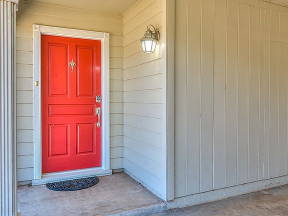 2nd image of 2781 Harvard Ave