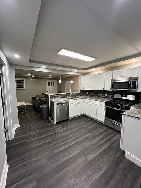 102 Ashworth Pl - Apt 3 — Photo 4