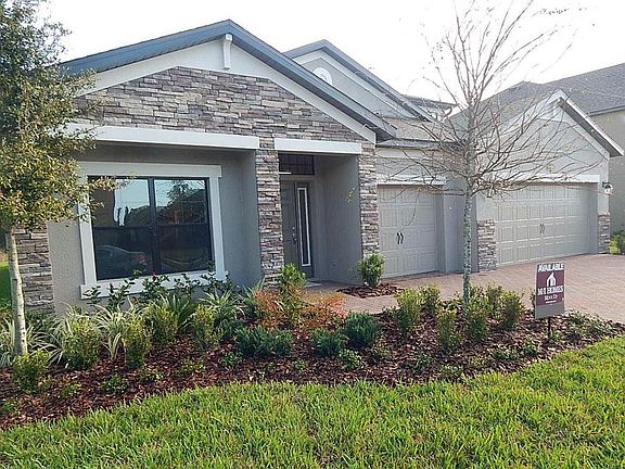 Located on 0131 in K-Bar Ranch - Laurel Vista - Executive in Tampa, FL