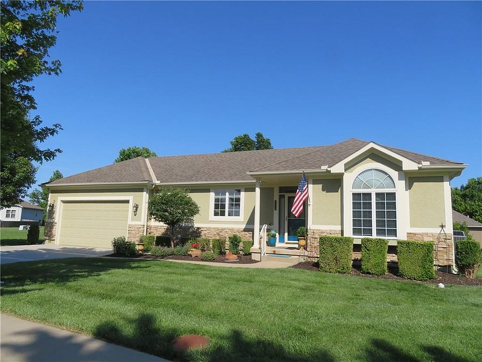1st image of 29419 Palmer Dr
