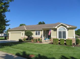 29419 Palmer Dr, Paola, KS 66071