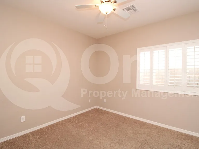 27105 N 52nd Ave — Photo 13