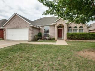 8616 Creede Trl, Fort Worth, TX 76118