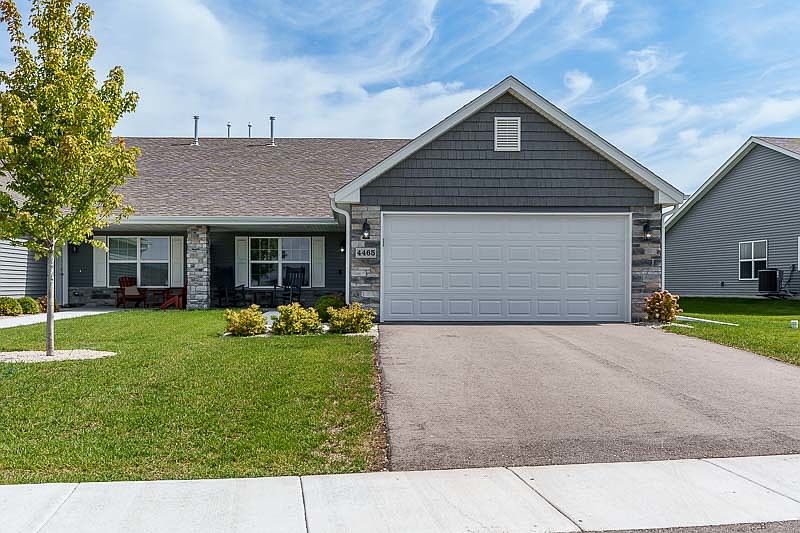 1st image of 4465 Squaw Valley Dr #4465