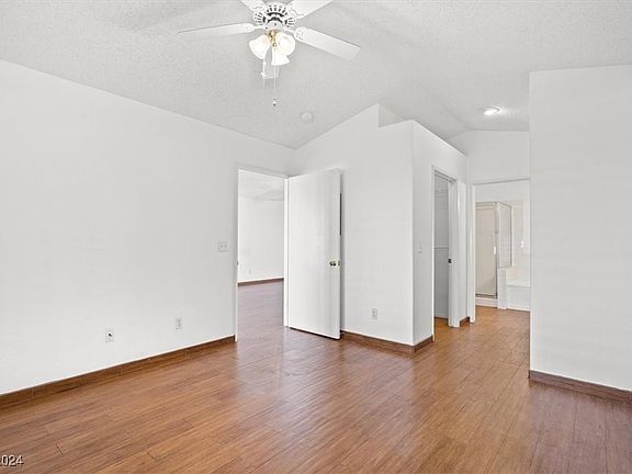 5th image of 7814 Ravenhollow Ln